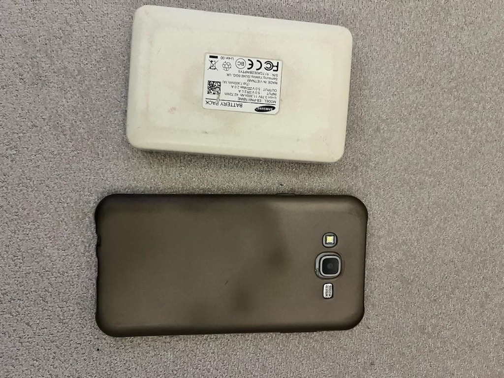 samsung J 7 - 2