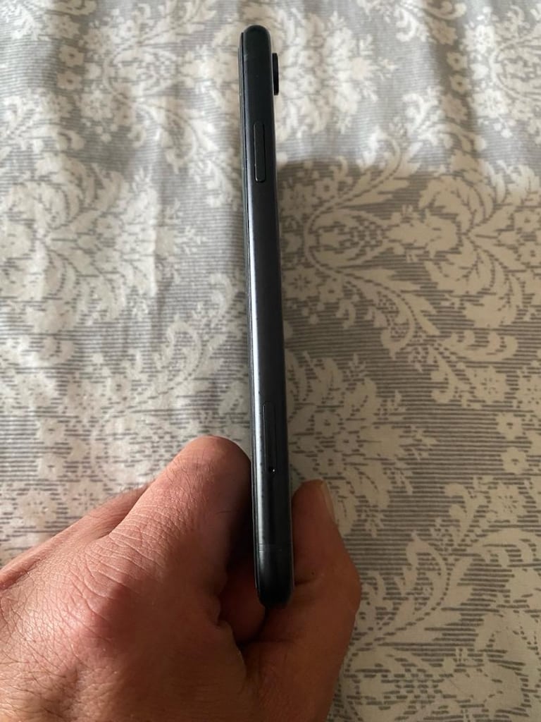 İPHONE XR (128)gb - 4