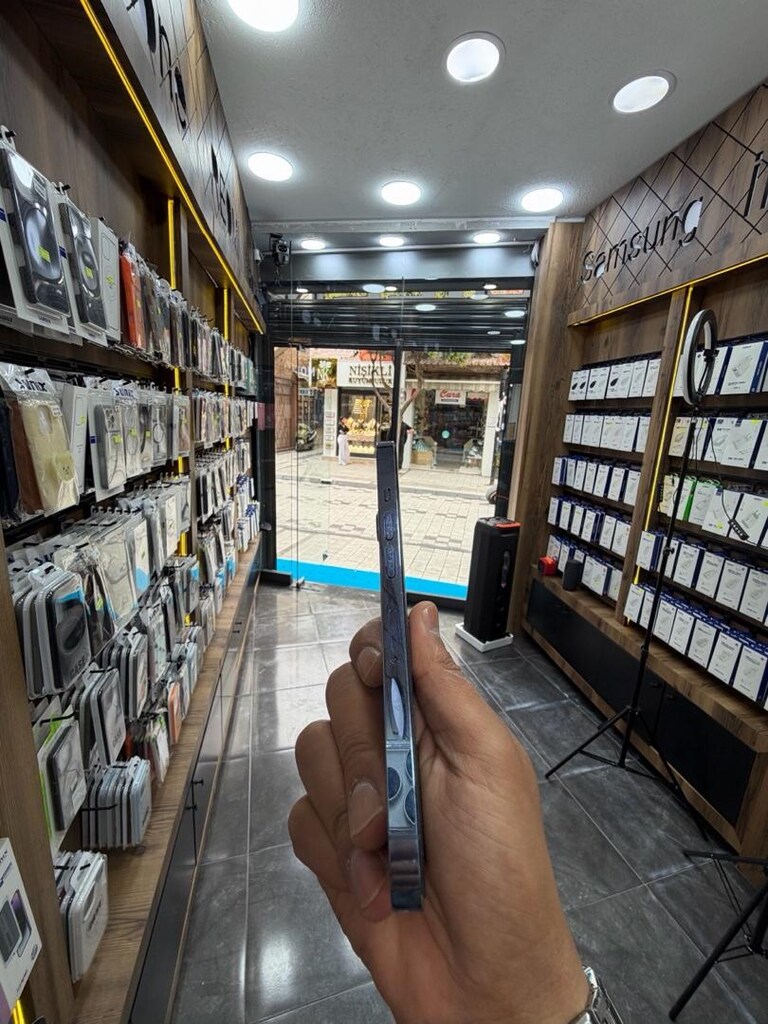 İPHONE 13 PRO - 3