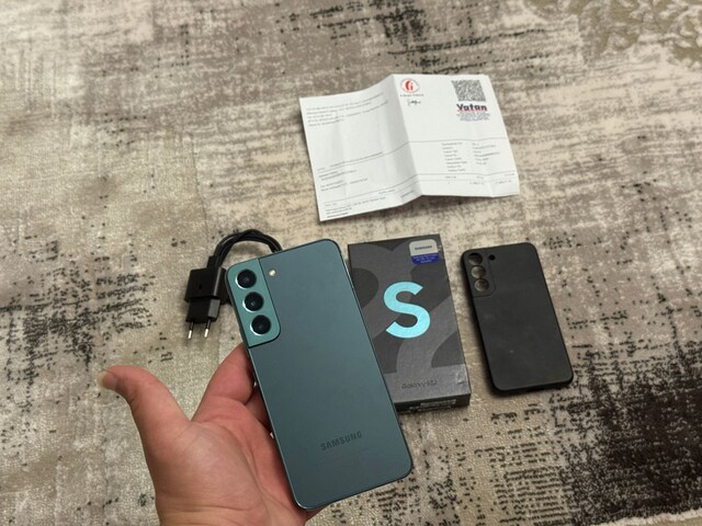 Çok Temiz Sorunsuz Kutulu Faturalı Samsung S22 TR Cihazı Extralı