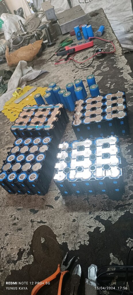 92 adet pil - 8