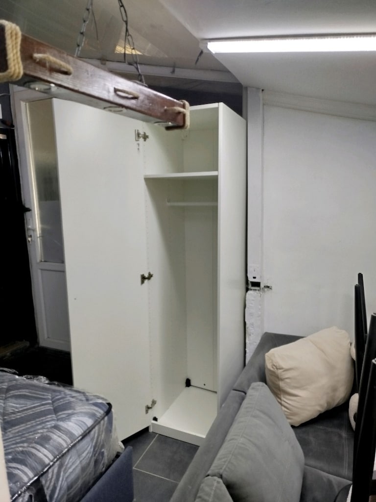 IKEA DOLAP - 8