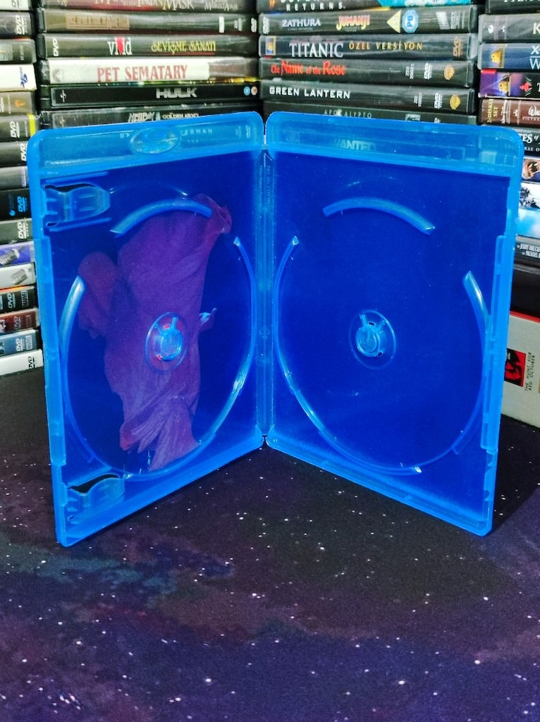Shakira Bluray - 4