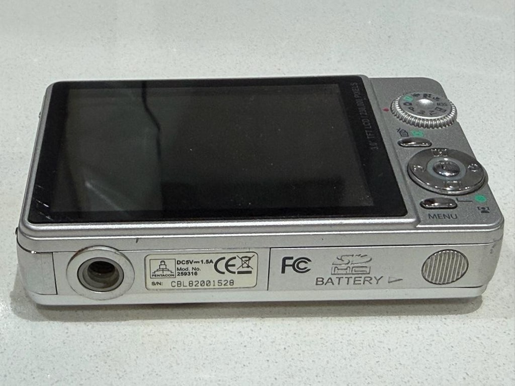 PRAKTİCA LUXMEDİA 8403 DİJİTAL FOTOĞRAF MAKİNESİ - 3