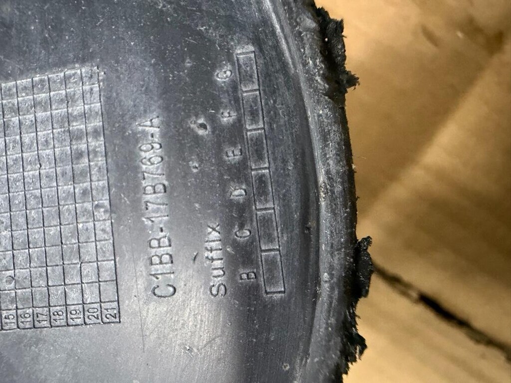 FORD FİESTA 13-17 ÖN TAMPON ALT KARLIK ORJİNAL ÇIKMA C1BB17B769A - 5