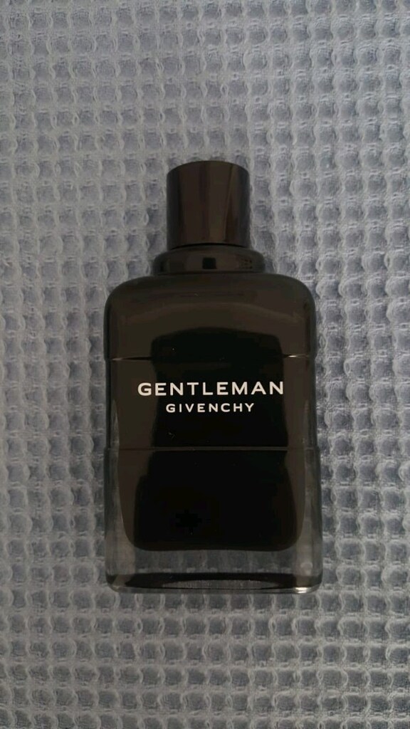 Givenchy Gentleman EDP Erkek Parfüm - 10