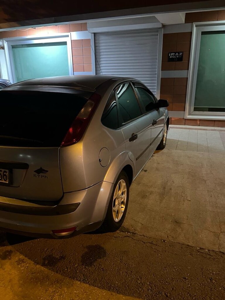 2007 ford focus - 7