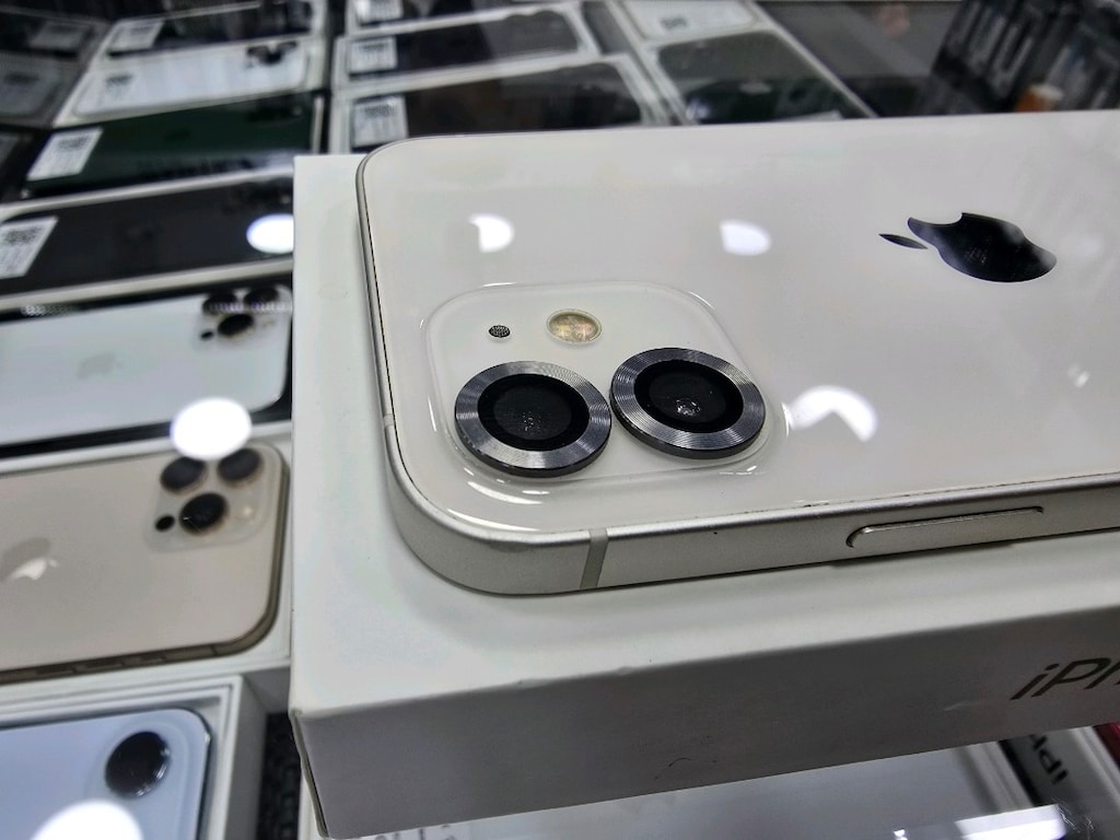 iPhone 12 128 Gb 1074 tertemiz takasa açık - 2