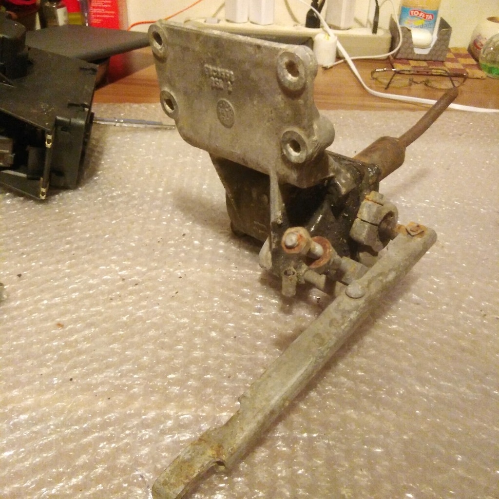 LAND ROVER CLASSİC DİSCOVERY 1 FRC 8558 VİTES MEKANİZMASI - 4