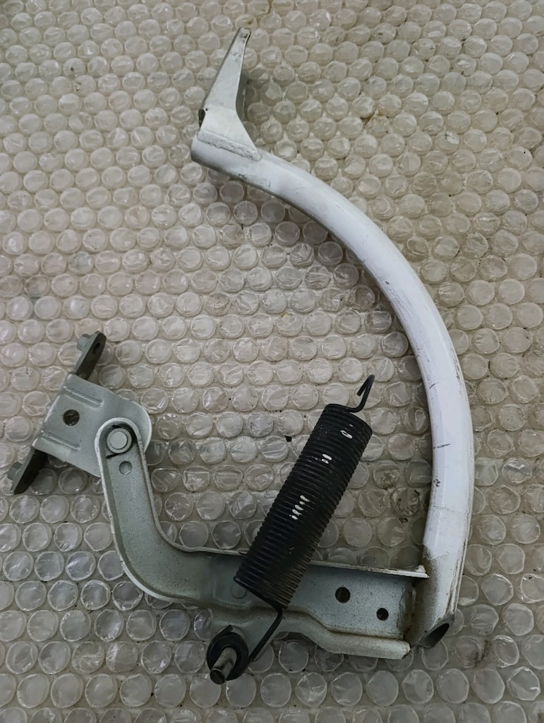 FORD FOKUS 3-3.5 ( SEDAN KASA) ORİJİNAL BAGAJ KAPI SAĞ.SOL MENTEŞELERİ - 3