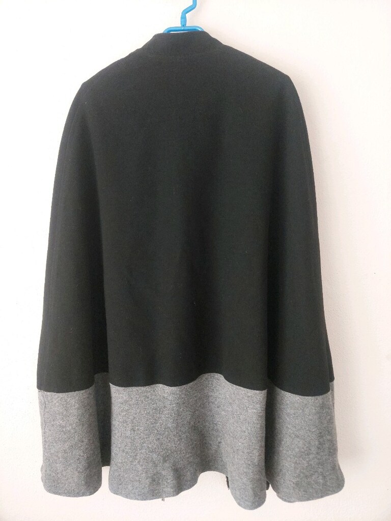 Pelerin model Kaşe kumaş cepli Panço - 4