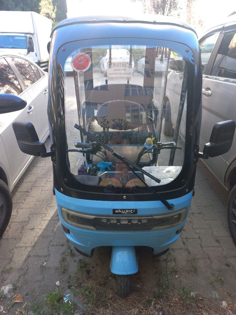 Elektrikli Üç Tekerlekli Motorsiklet