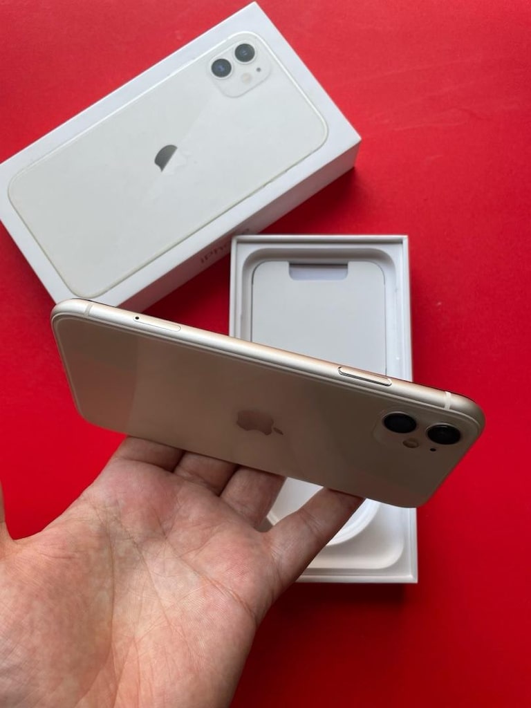 Iphone 11 - 8