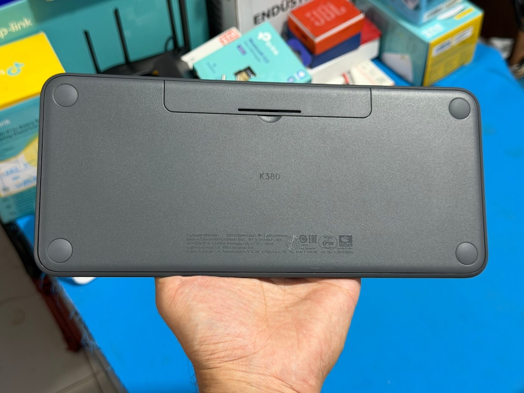 Logitech K380 TKL Kablosuz Bluetooth Klavye - 2