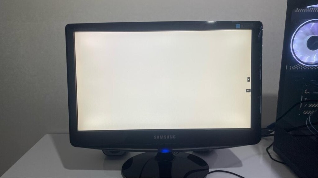 SAMSUNG SYNCMASTER 18.5”inç MONİTÖR - 3