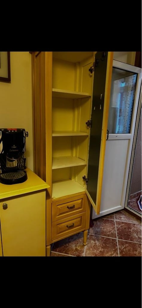 çok amaçlı ahşap dolap - 2