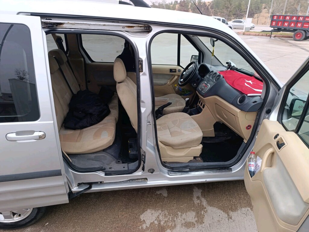 ACİL SATILIK FORD CONNECT 6 yıllık sahibinden - 8