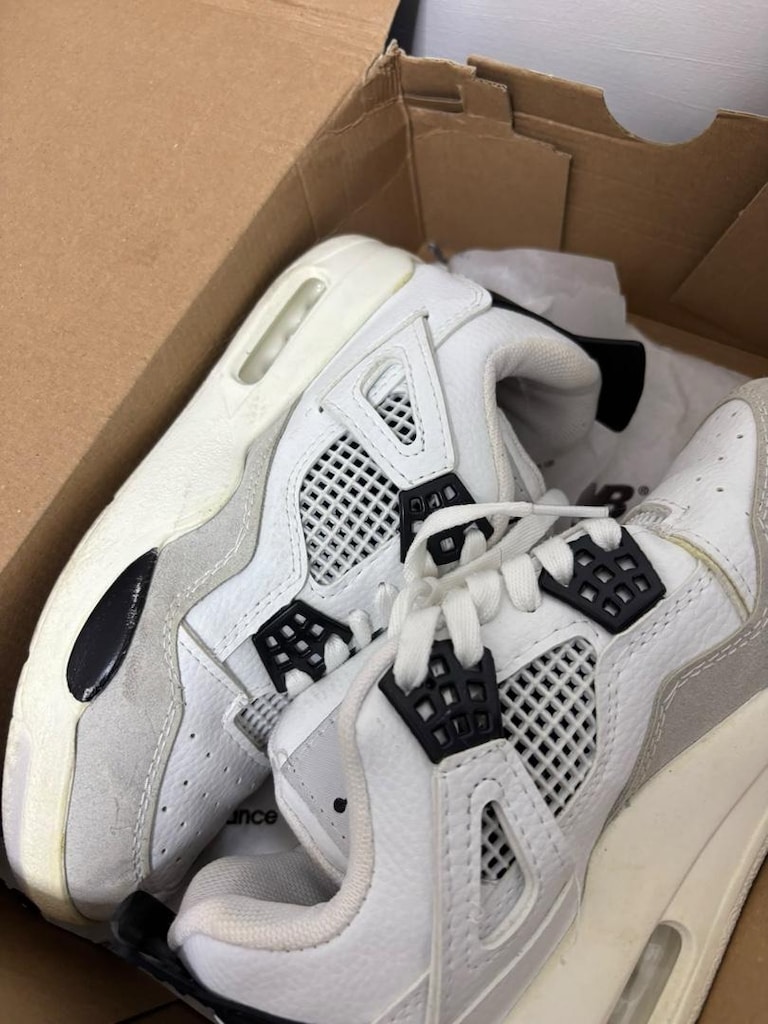 Jordan 4 Tarzı Beyaz Gri Siyah Sneaker – Temiz - 2