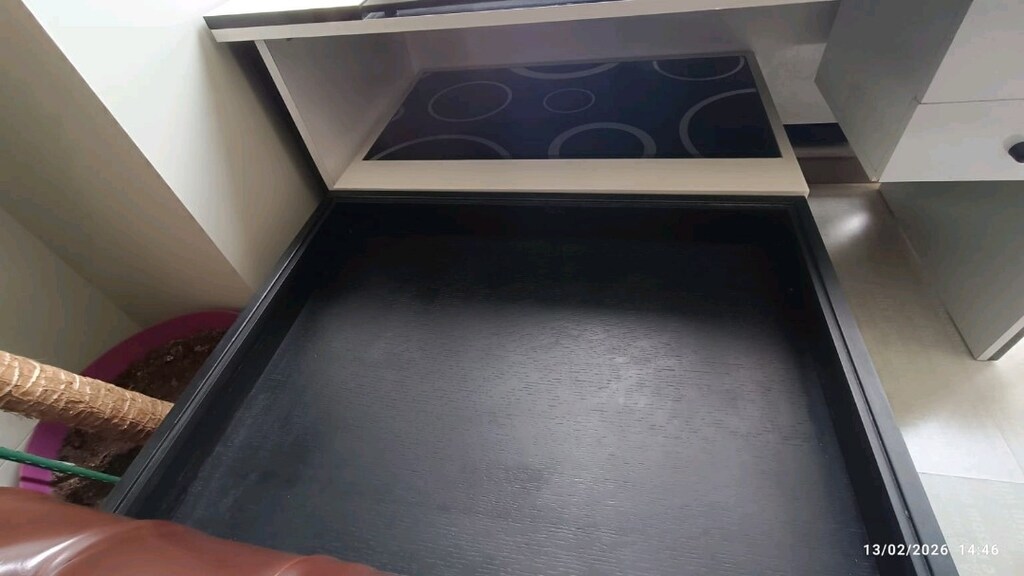 Siyah camlı çekmeceli orta sehpa - 6