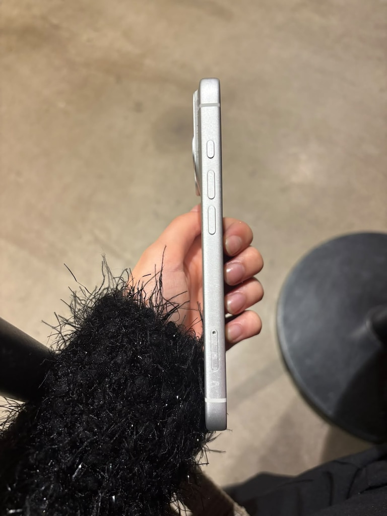 iPhone 17 Pro 256 GB Beyaz – Pil %93 – Çiziksiz – IKOS Dahil - 5