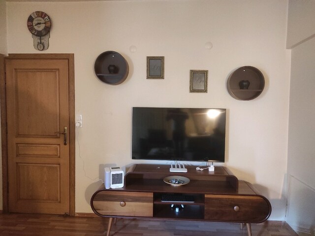 Tv Ünitesi