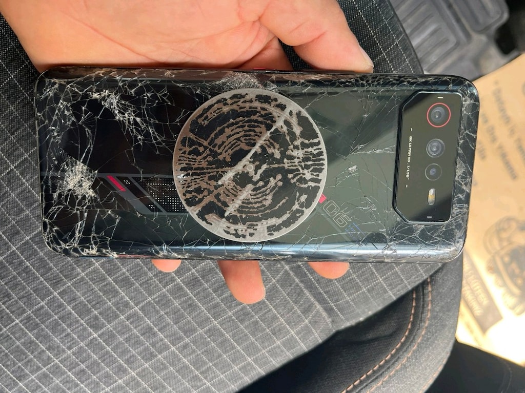 Asus rog phone 6 - 7