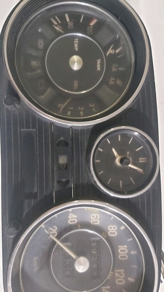 Mercedes E gösterge - 11