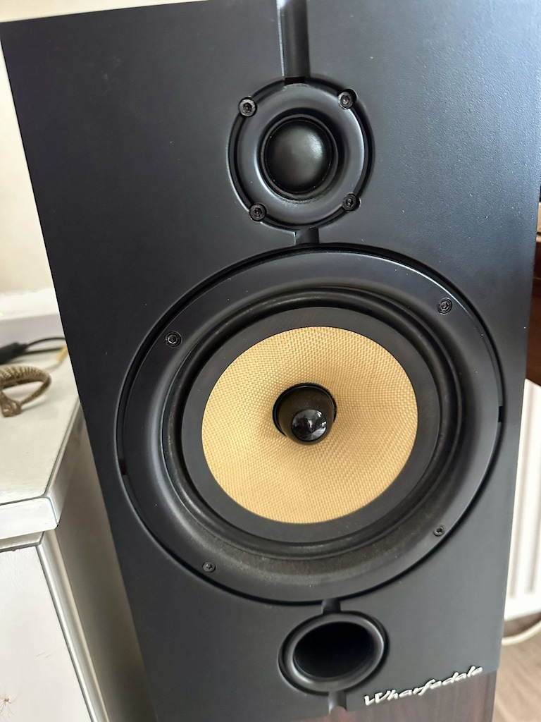 Wharfedale Diamond 8.3 İngiliz Hoparlörler - 5
