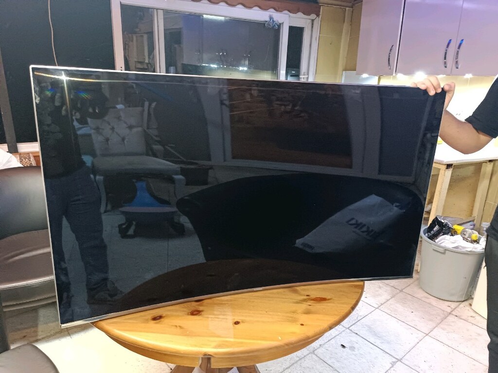 49inc 124ekran Samsung oval ince ekran çerçevesiz tv - 9