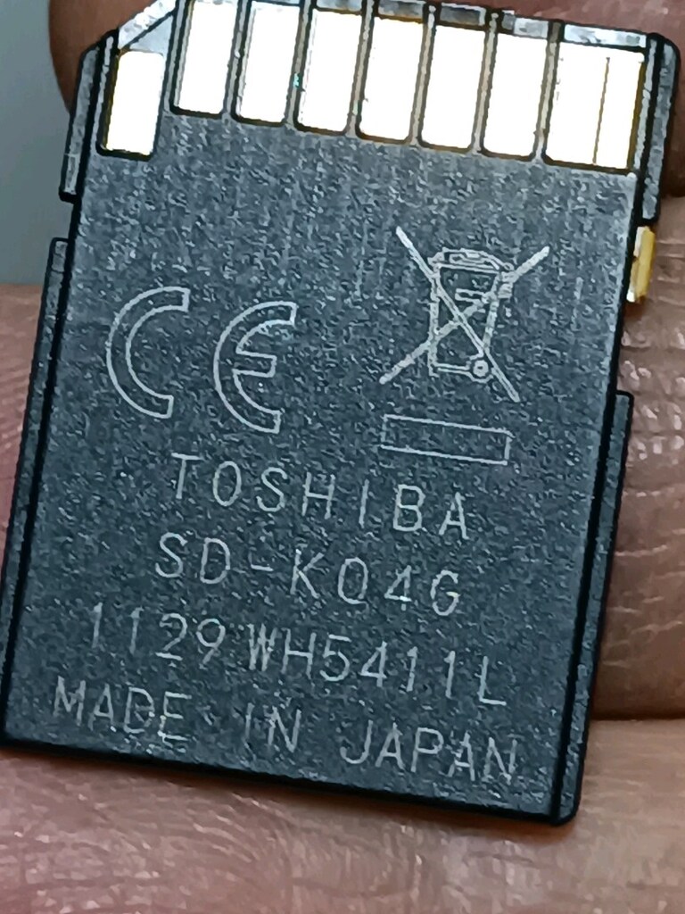Toshiba 4GB Yüksek Hızlı SDHC Hafıza Kartı - 2
