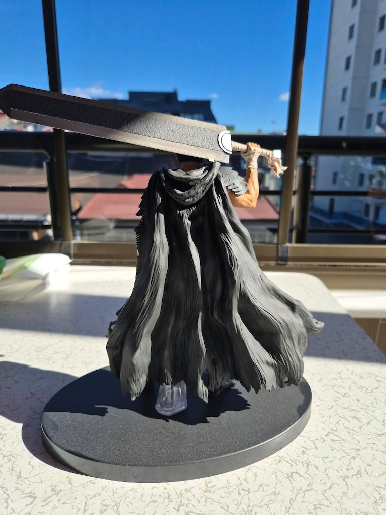 Berserk Guts Anime Figürü - 3
