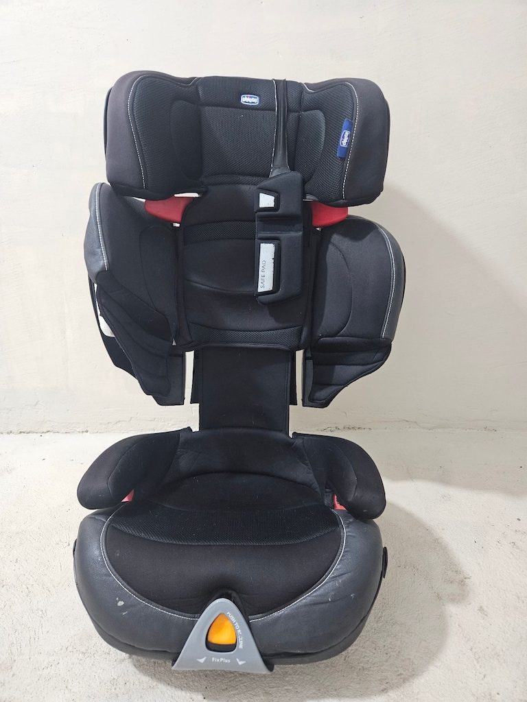 Chicco Fix Plus 15-36 Araç Koltuğu - 2