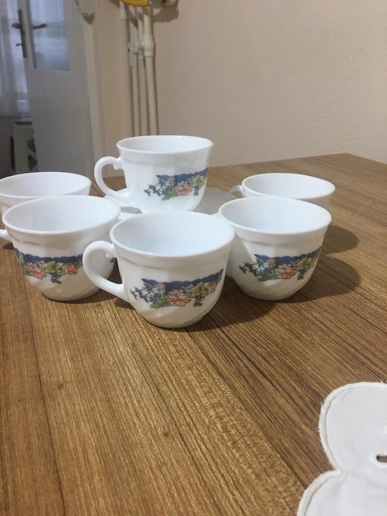 6 Kişilik Nescafe fincan takımı - 5