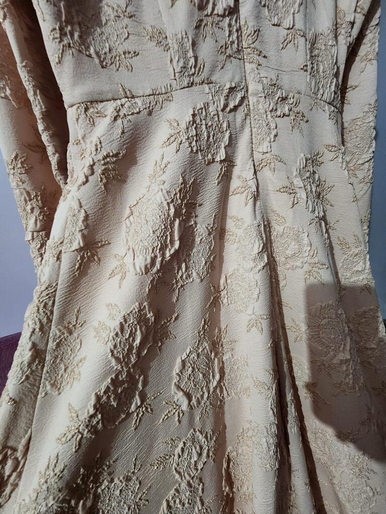 Bej Nakışlı Uzun Kollu Vintage Elbise — görsel 4/11