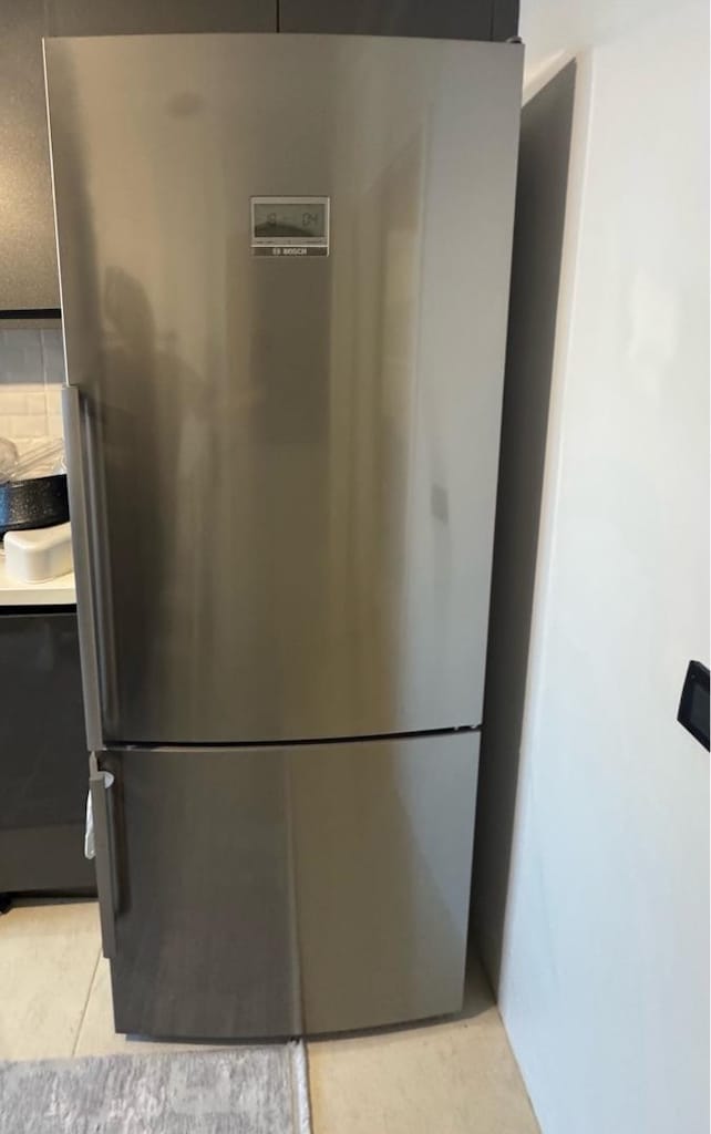 Bosch Serie 6 KGN76AI32N. A++ buzdolabı - 2