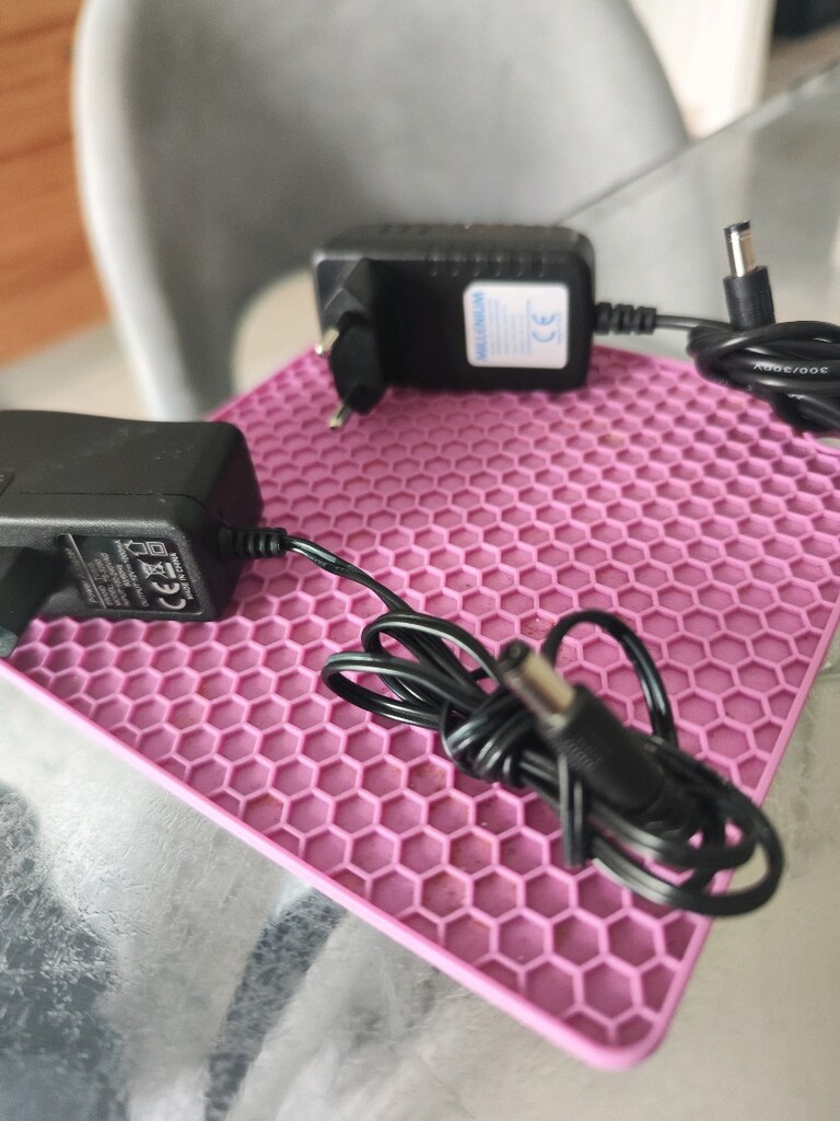 12 volt 1 amper adaptör - 2