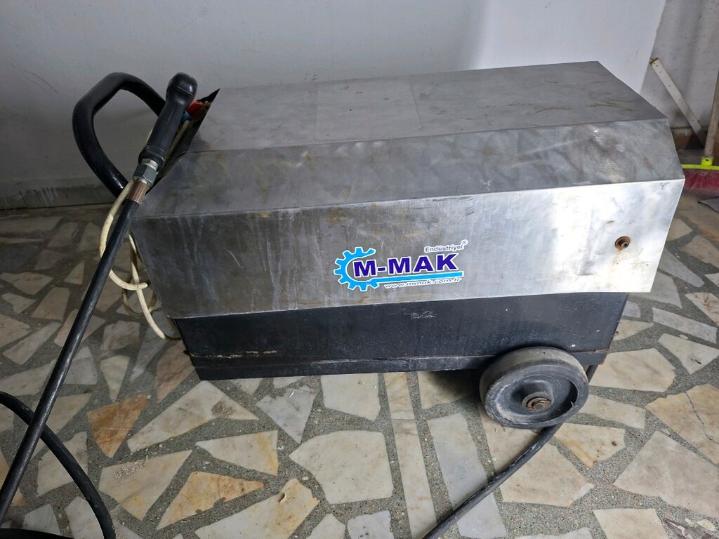 OTO YIKAMA İKİNCİ EL MALZEME - 3