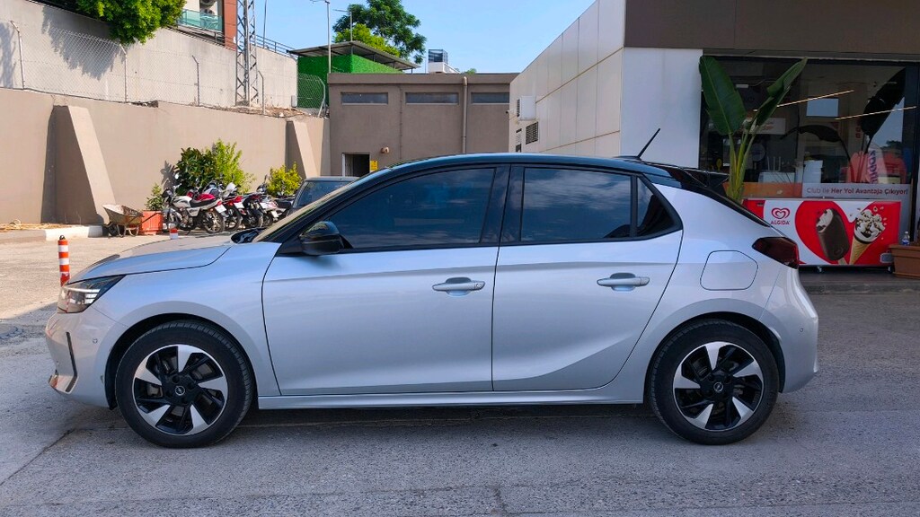 Opel Corsa elektrikli 2024 - 6