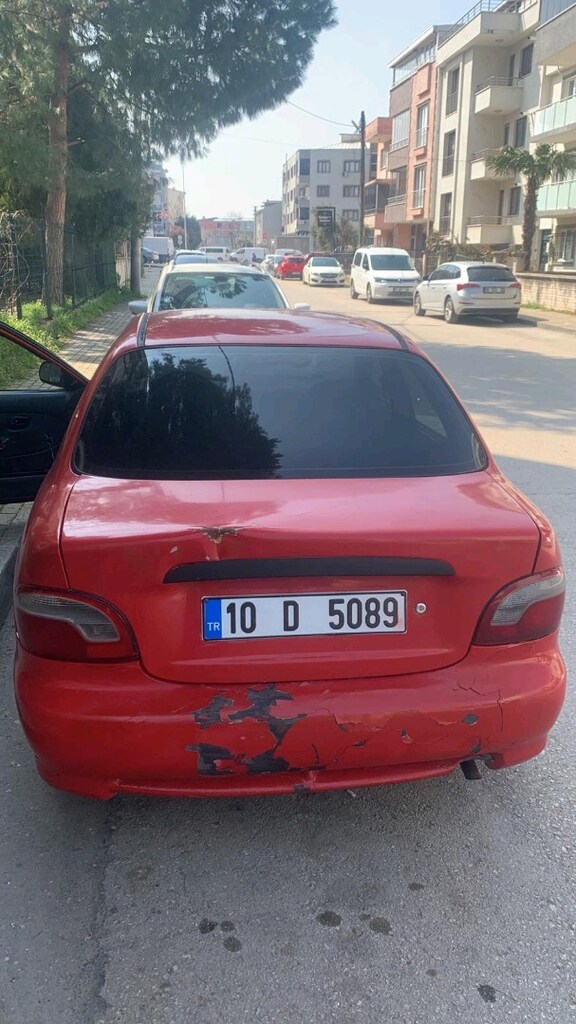 Hyundai accent - 7
