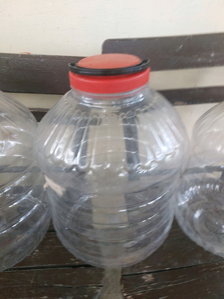 saklama kutuları iki tane 20litrelik bir tane 10litrelik hepsinin fiya - 3