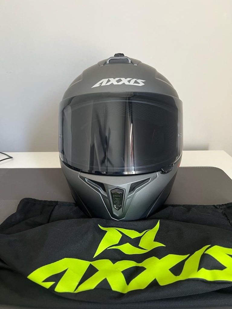 KASK // Axxis