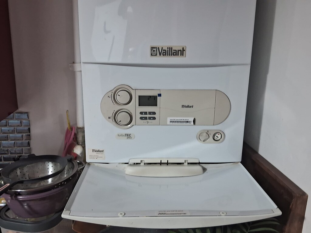 VAILLANT TURBO TEC PLUS VUW KOMBİ TR 242/3-5 - 4