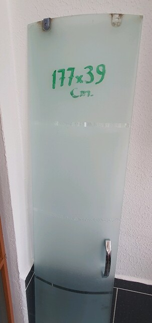 Duşakabin camı 177×39 cm