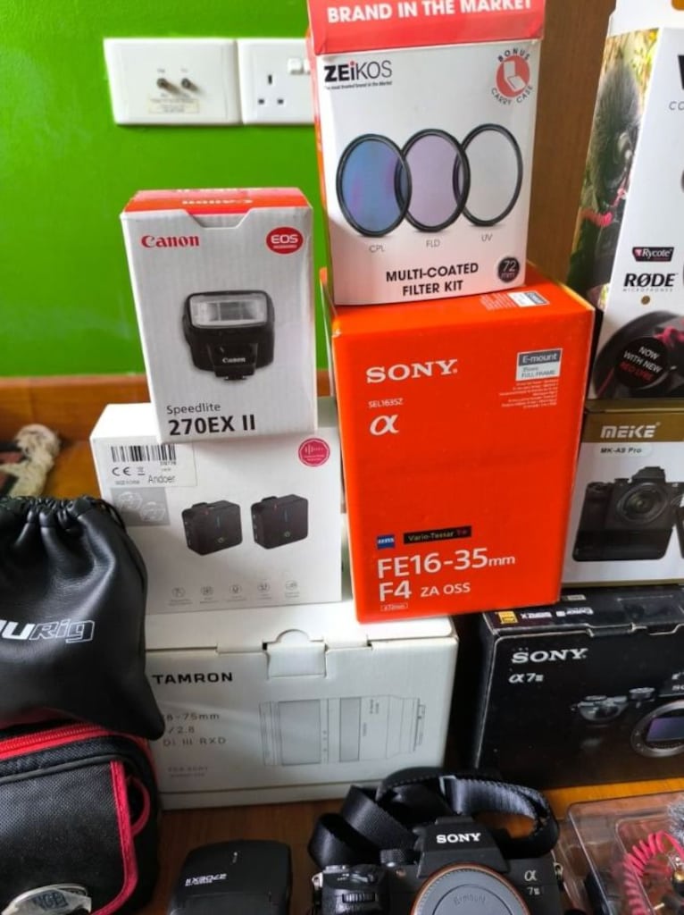 SONY A7 III 28 70 LENS - 7