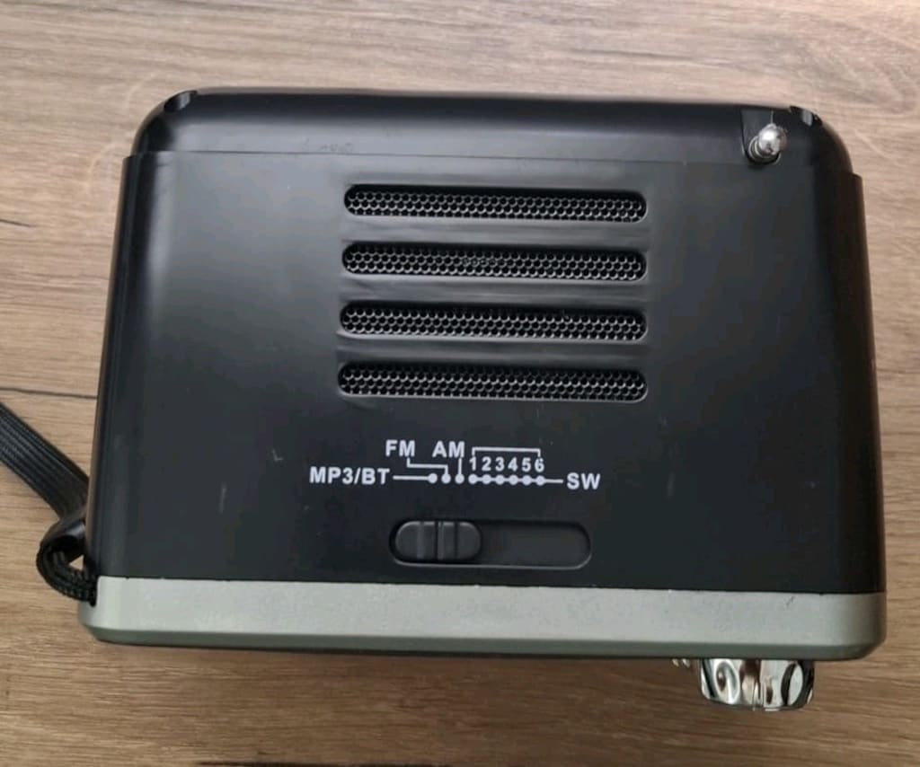 Everton RT-801C Bluetooth Nostaljik Radyo | Kutulu, Kullanılmamış - 4