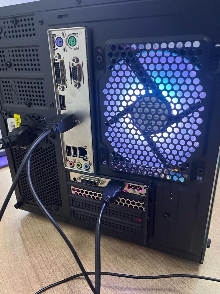 Sıfır Oyun Canvarı temiz i5 12400f 16 gb GTx 1660ti 6 gb 192bit - 10