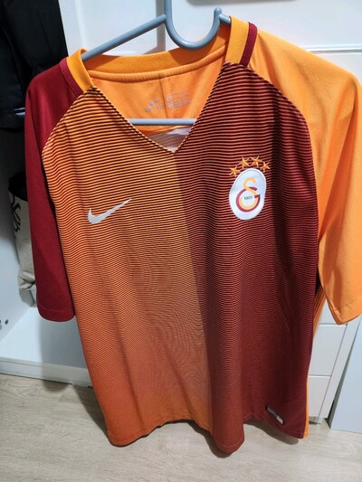 orjinal galatasaray forması
