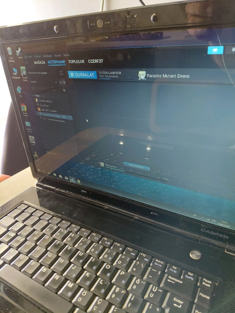 CASPER NIRVANA – 4 GB RAM – 120 GB SSD – NVIDIA GT 130 M - 3