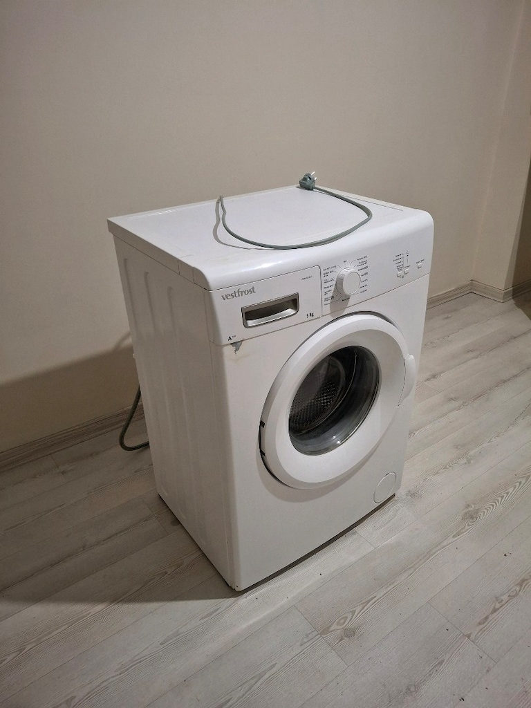 Çamaşır makinesi Vestfrost 5 kg - 8