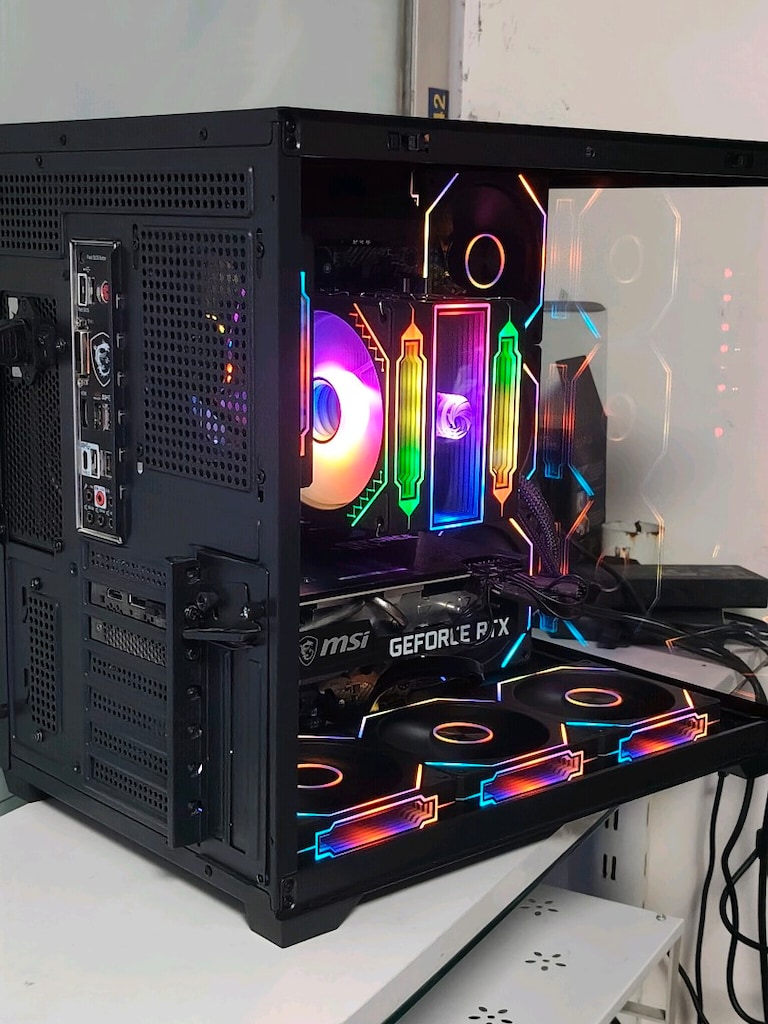 RTX 3070 RYZEN7 5700X 16GB RAM 1TBM2SSD 750W AKVARYUM KASA - 7
